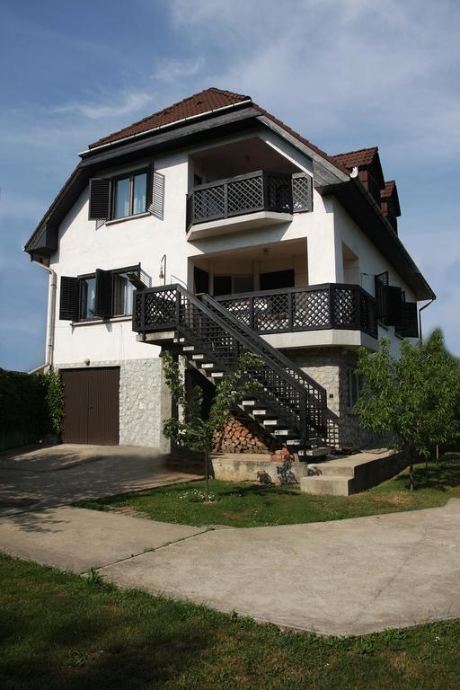 Margareta Vendeghaz Hotel Miskolc Buitenkant foto