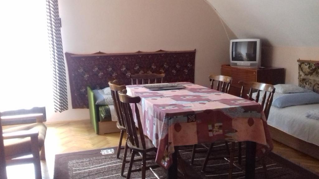 Margareta Vendeghaz Hotel Miskolc Buitenkant foto