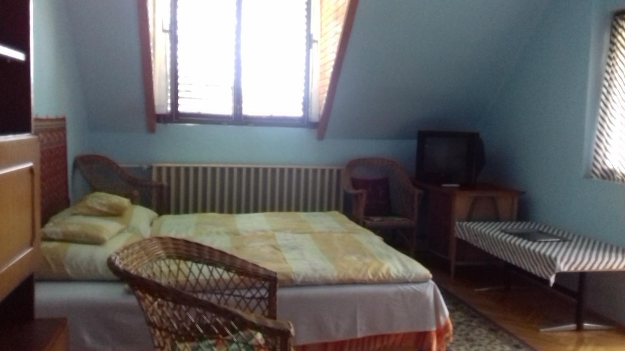 Margareta Vendeghaz Hotel Miskolc Buitenkant foto